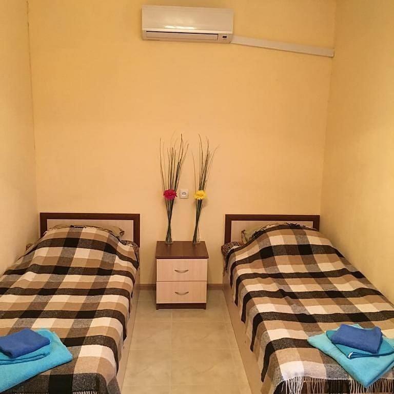 Solnechny Bereg Guest House Gudauta Exterior photo